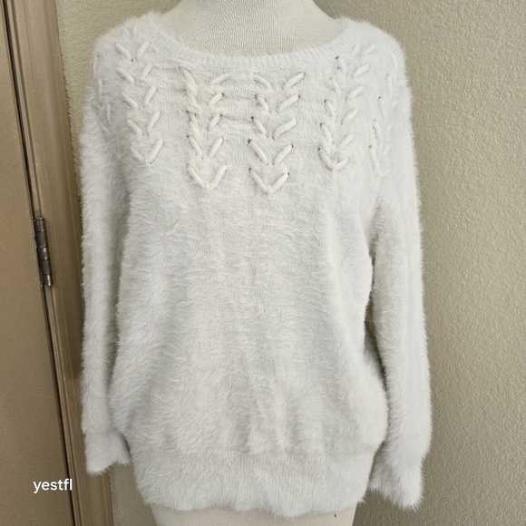 Anthropologie Aubade Rosie Neira fuzzy sweater pullover M - Picture 3 of 7